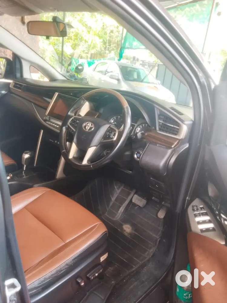 2016 Automatic Toyota Crysta Z Re Registration