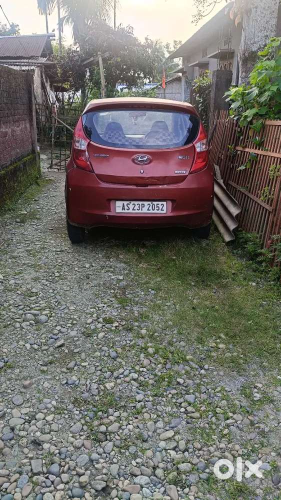 Hyundai Eon 2016 Petrol Well Maintained