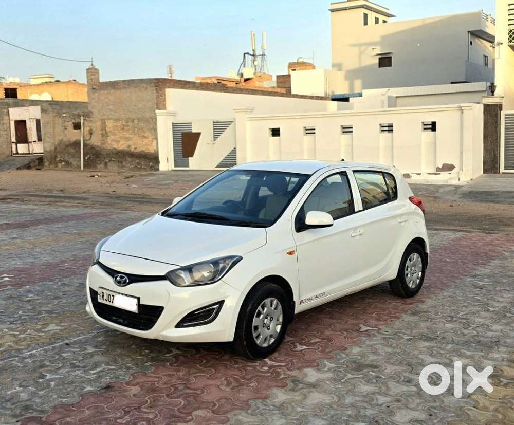 Hyundai I20 Magna 1.2 Mt, 2013, Petrol
