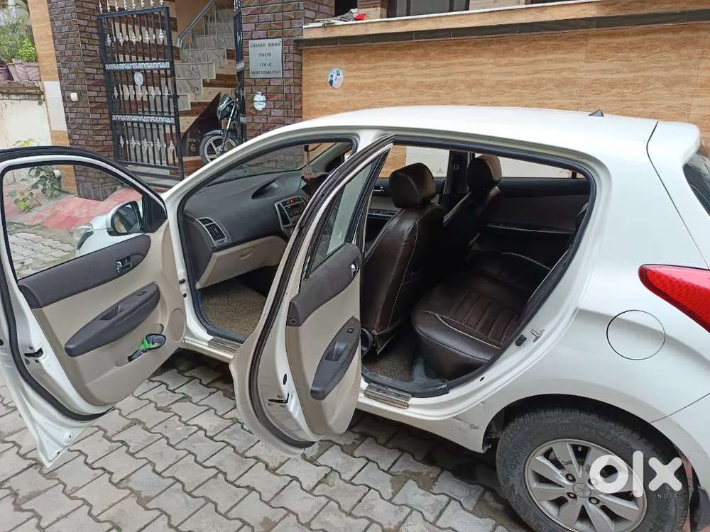 Hyundai I20 Sportz 2014 Diesel Manual