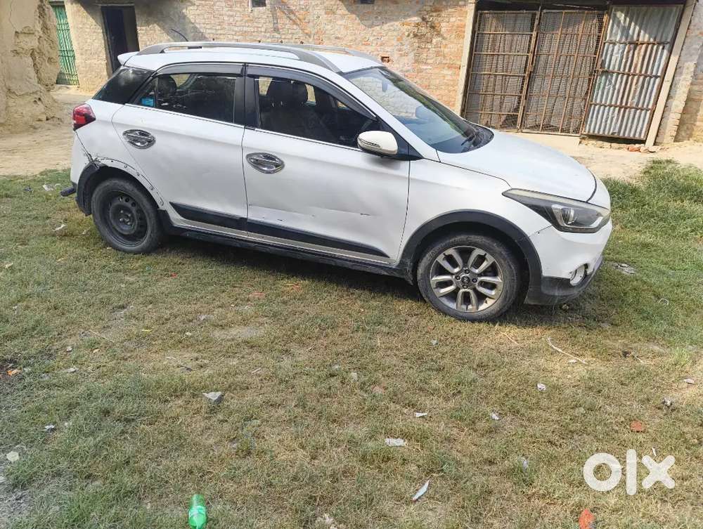 Hyundai I20 Active 2015 Diesel 100000 Km Driven