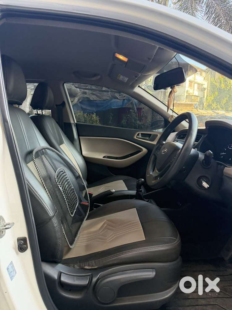 Hyundai I20 Sportz 1.2 Bs-iv, 2017, Petrol