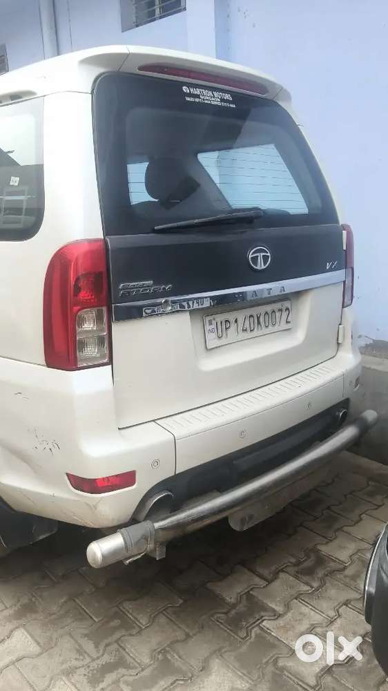 Tata Safari Storme 2017