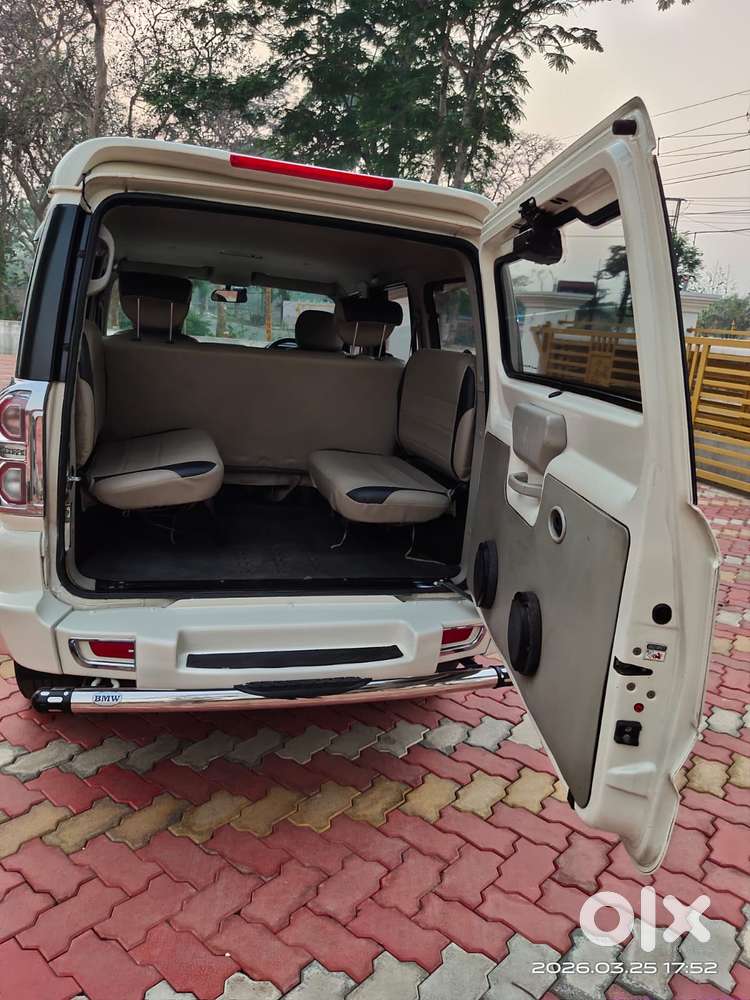 Mahindra Scorpio S4, 2017, Diesel