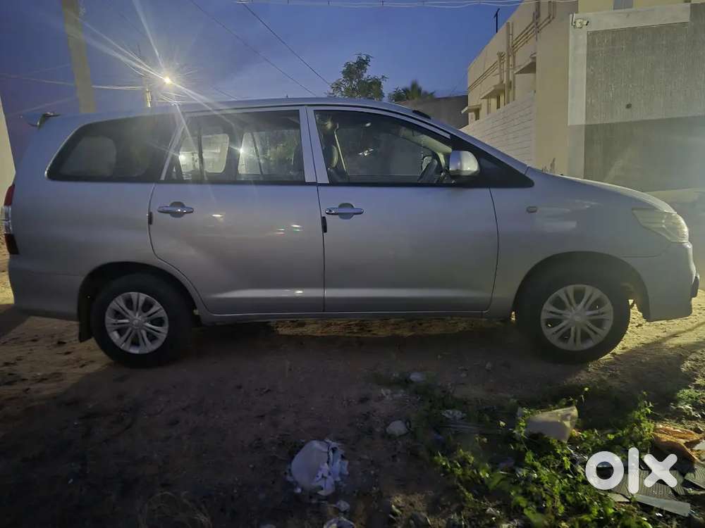 Innova 2.5g 2007 Model Well Maintained