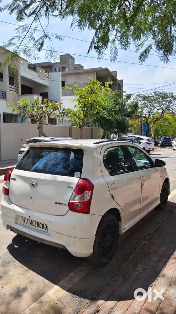 Toyota Etios Liva Trd Sportivo Petrol Ltd, 2014, Petrol