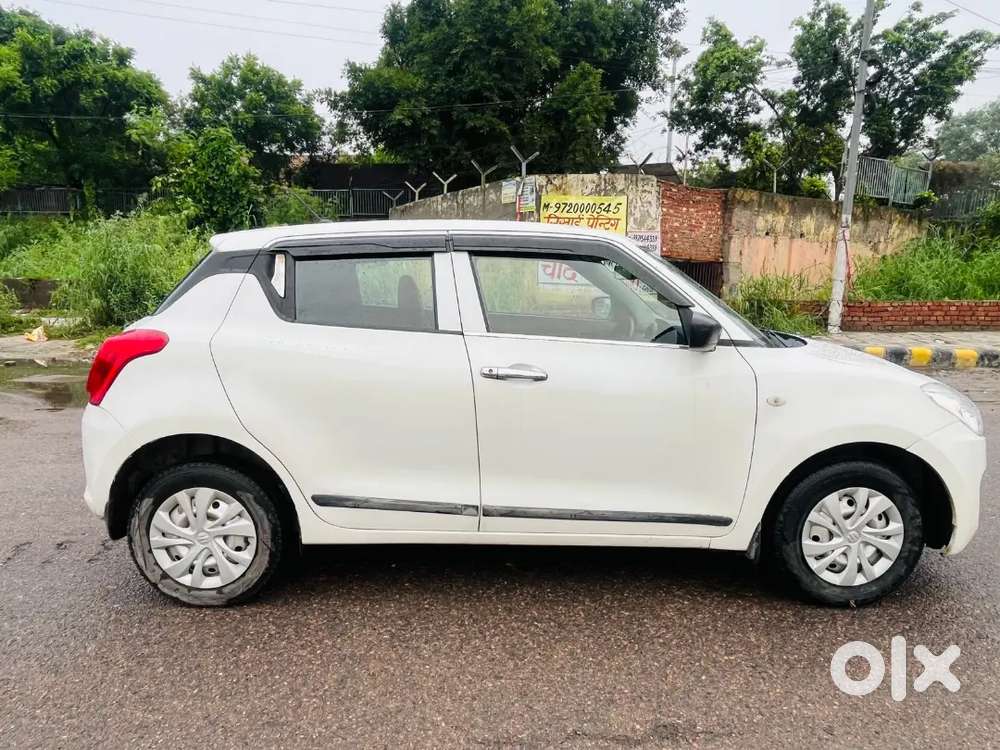 Maruti Suzuki Swift 2023 Petrol Well Maintained