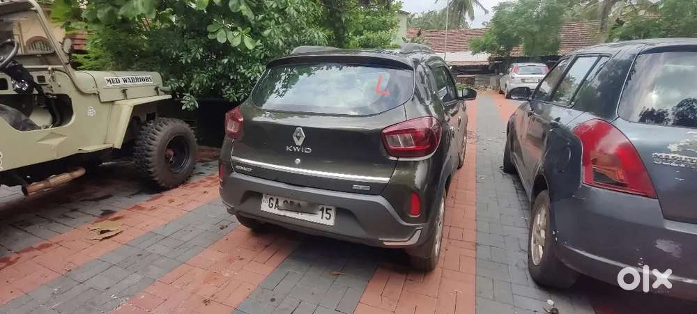 Kwid Automatic 1.0 Rxt