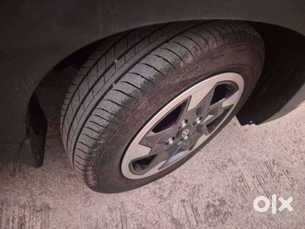 Hyundai Exter Sx (o) 1.2 Mt, 2025, Petrol