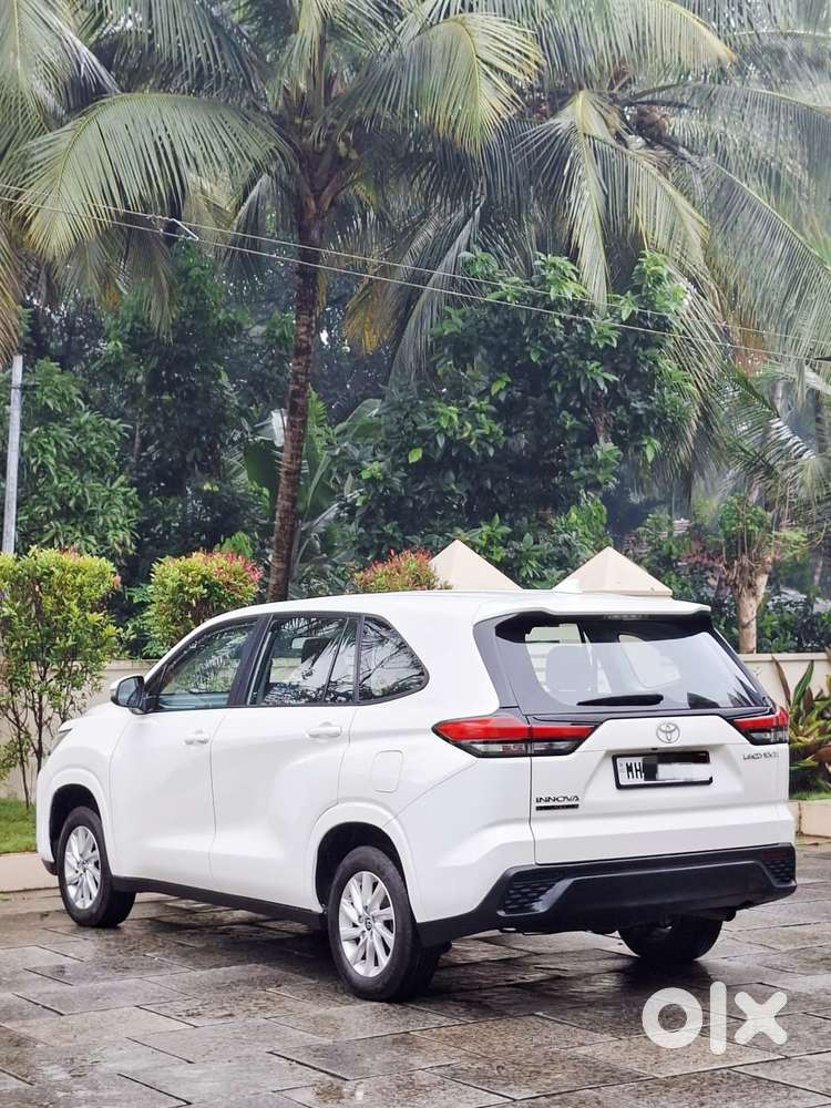 Toyota Innova Hycross 2.0 Gx 7 Str, 2023, Petrol