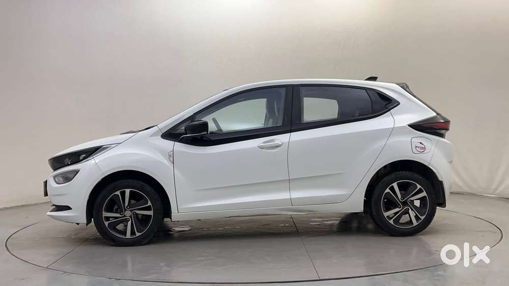 Tata Altroz Xz Plus (s), 2023, Petrol