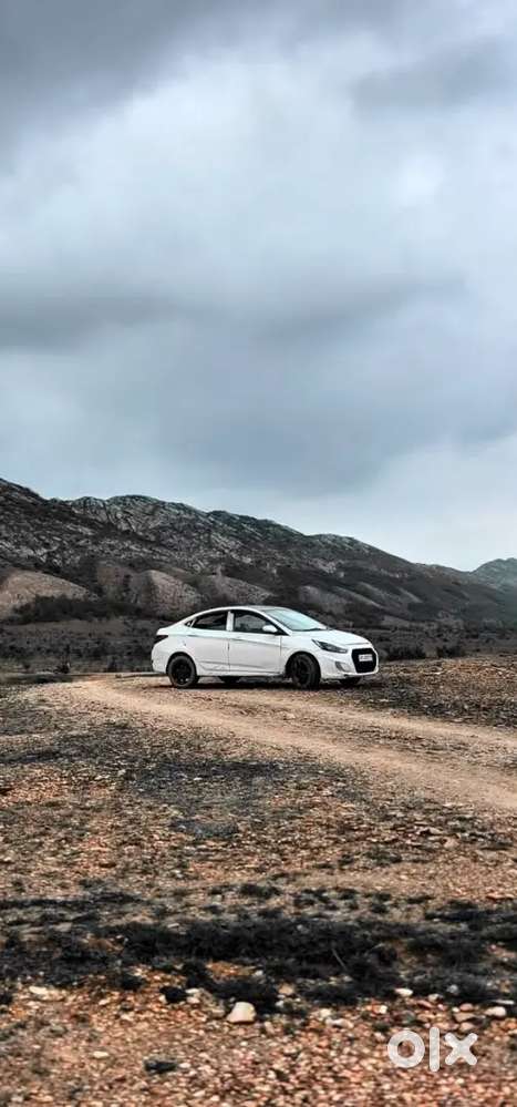 Hyundai Verna Crdi 2012
