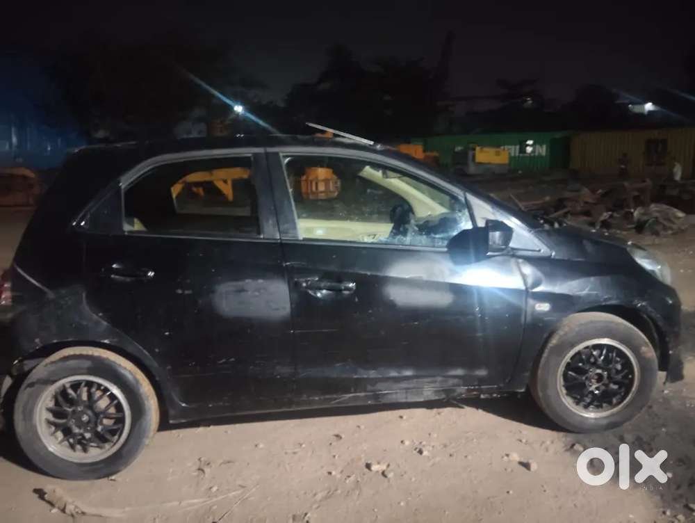 Honda Brio 90000 Km Driven