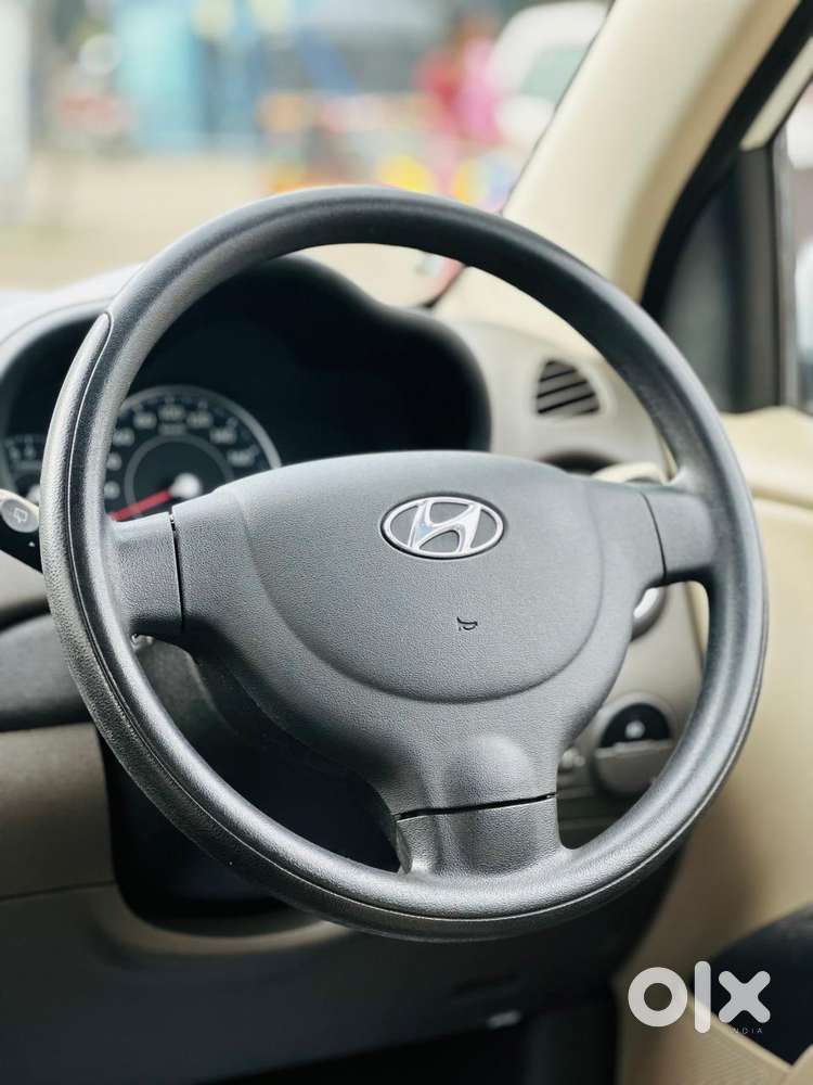 Hyundai I10 Sportz, 2013, Petrol