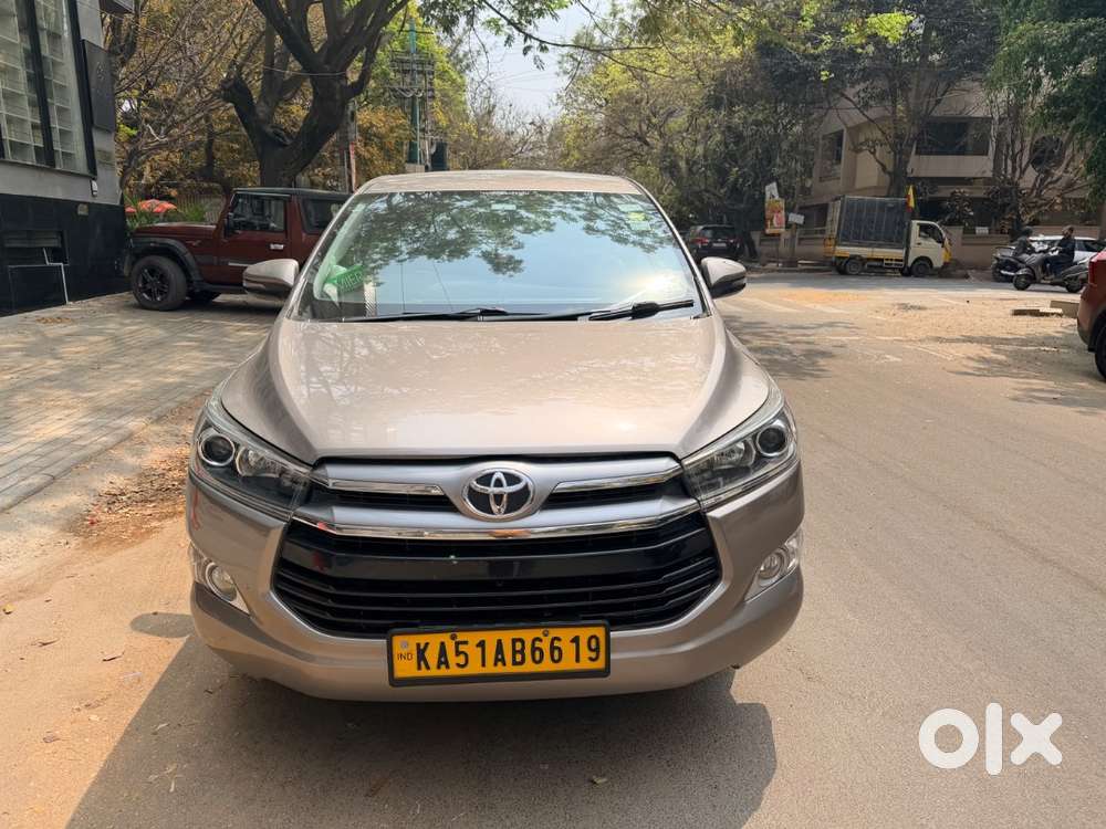 Toyota Innova Crysta 2018 Diesel Well Maintained
