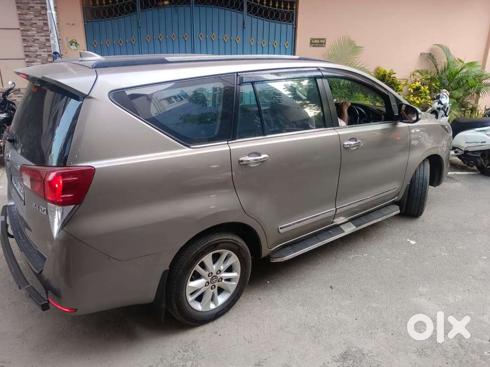 Toyota Innova Crysta 2.4 V 7 Str, 2017, Diesel