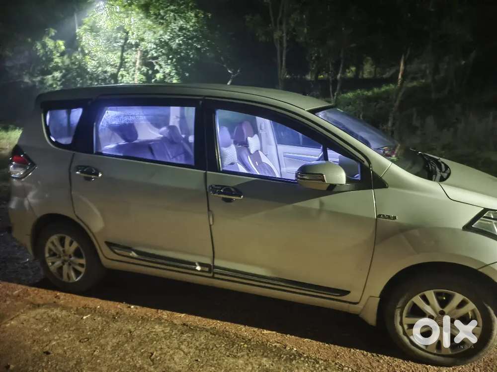 Maruti Suzuki Ertiga 2016 Diesel 118000 Km Driven