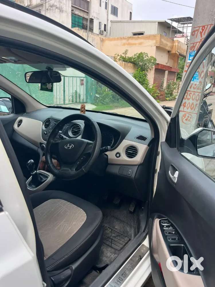 Hyundai Grand I10 Sportz 2014