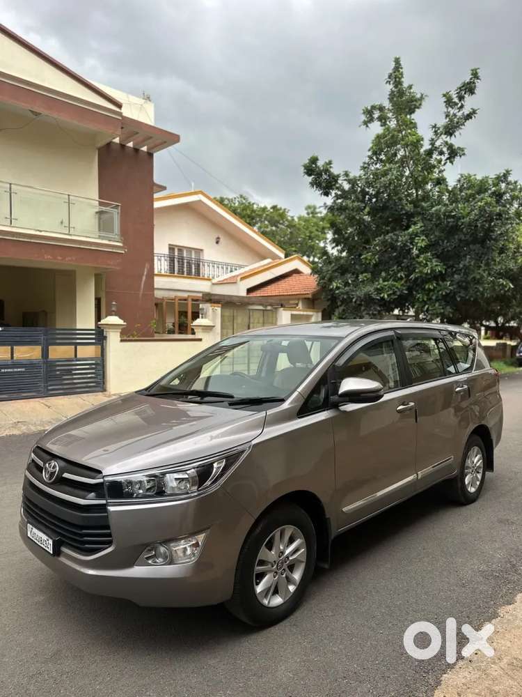Toyota Innova Crysta [2020-ongoing] 2.4 Gx 8 Str, 2018, Diesel