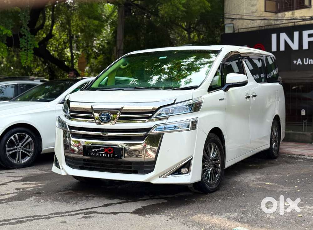 Toyota Vellfire Vip – Executive Lounge, 2021, Petrol
