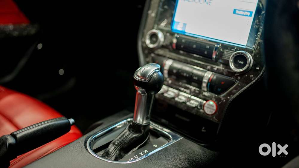 Ford Mustang V8, 2019, Petrol