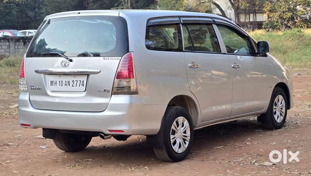 Toyota Innova 2.5 G (diesel) 8 Seater, 2009, Diesel