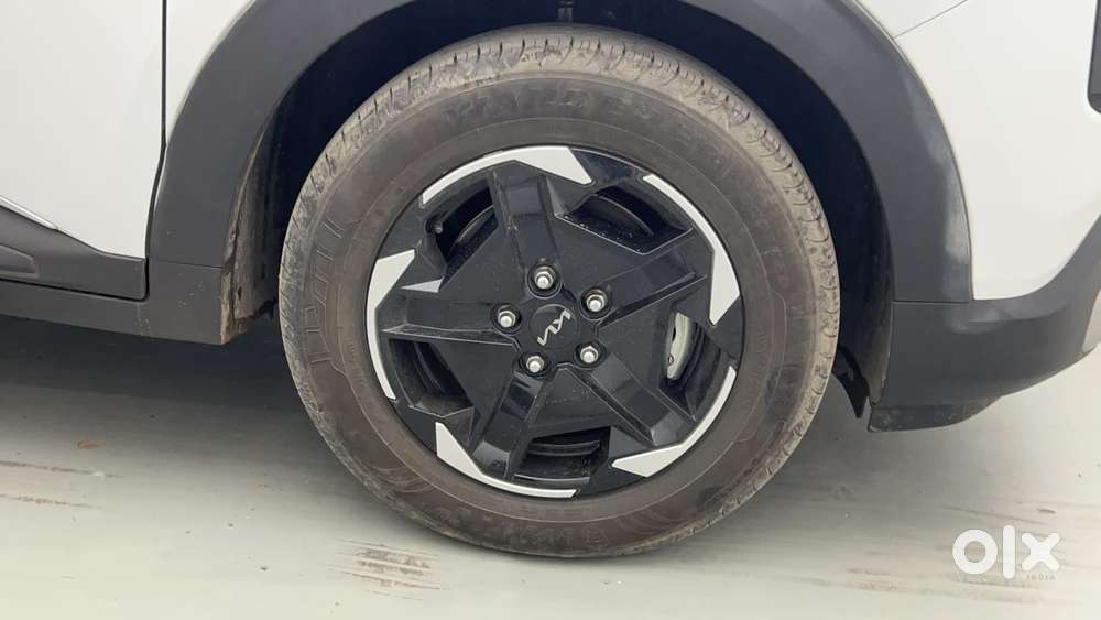 Kia Carens Clavis Htk, 2025, Petrol
