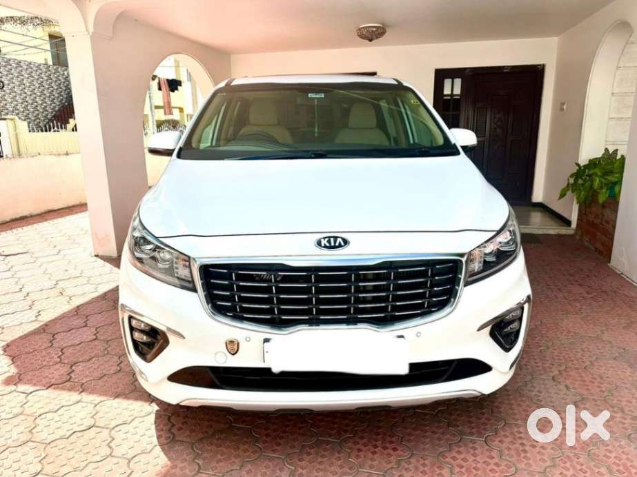 Kia Carnival, 2022, Petrol