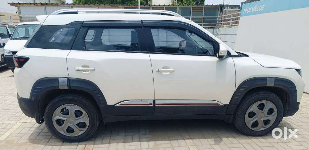 Maruti Suzuki Brezza 1.5 Lxi Cng, 2024, Cng & Hybrids