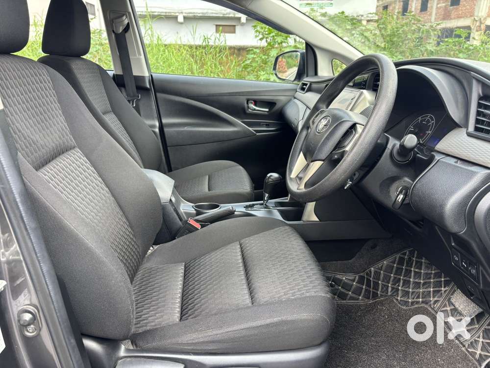 Toyota Innova Crysta 2.4 Gx Limited Edition At 7 Str, 2022, Diesel