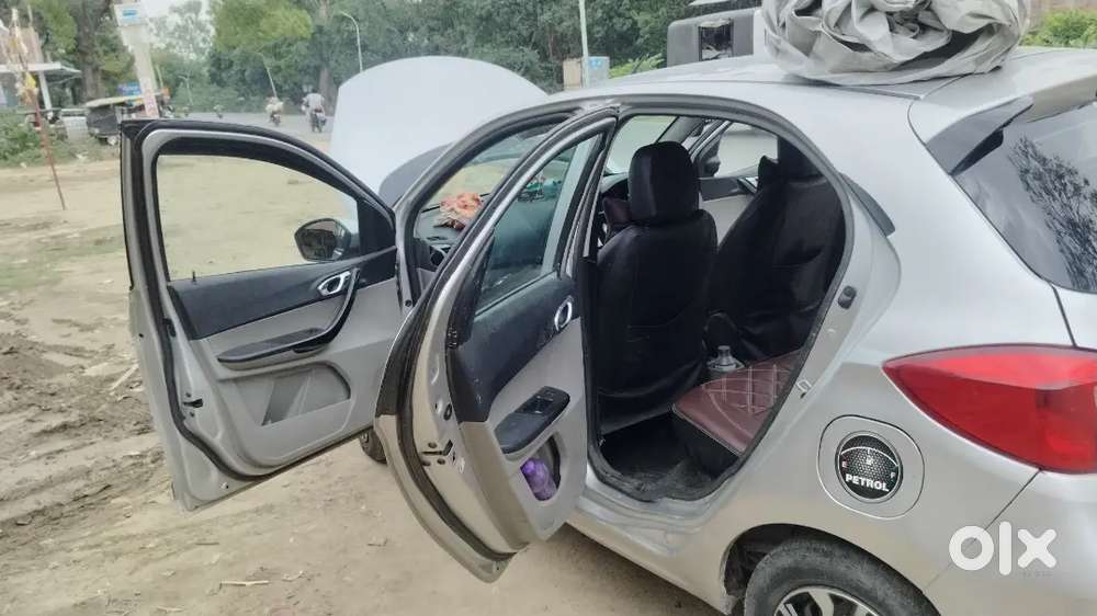 Arjent Car Leni H