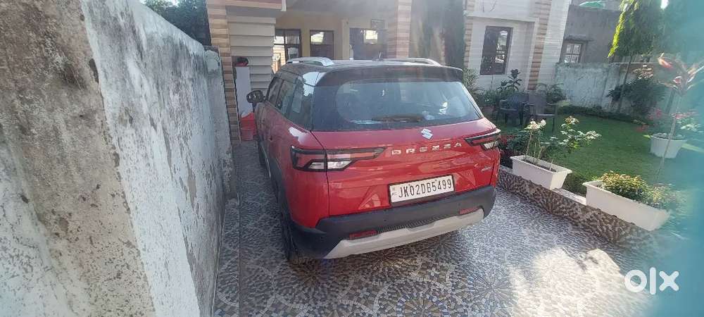 Maruti Suzuki Brezza October 2022 Petrol 22700 Km Driven