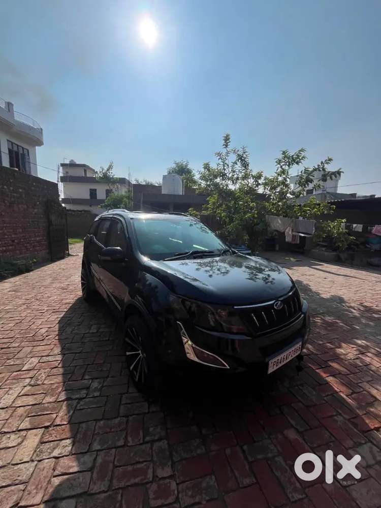 Mahindra Xuv700 Ax7 2016