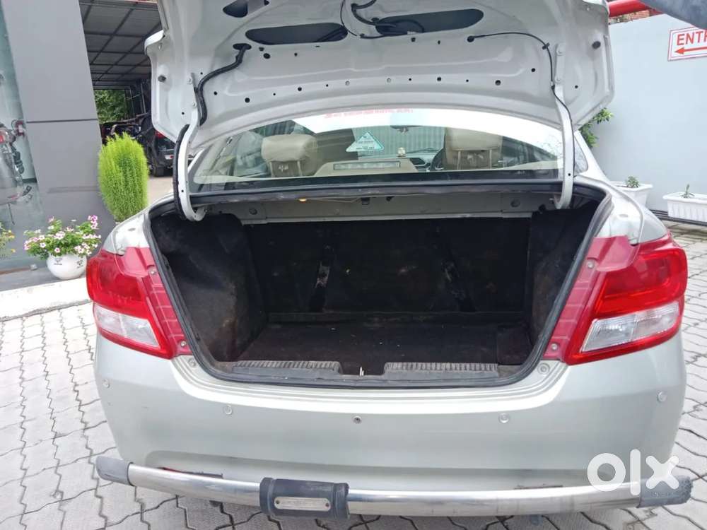 Maruti Suzuki Dzire 1.2 Vxi, 2019, Petrol