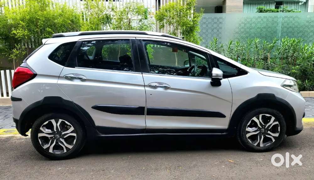 Honda Wr-v 2017 Diesel Well Maintained. Average Is Very Good 25+