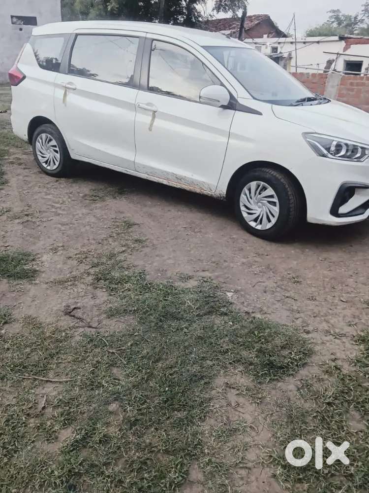 Maruti Suzuki Ertiga Vxi 2024