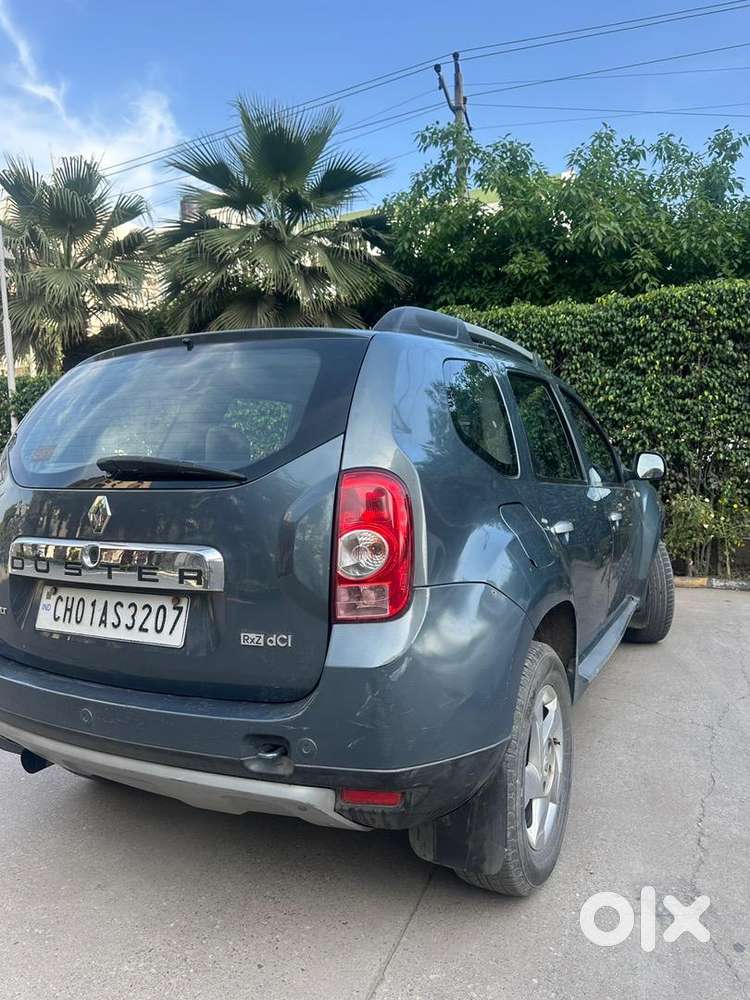 Renault Duster 2013 Diesel Good Condition All Futures Working
