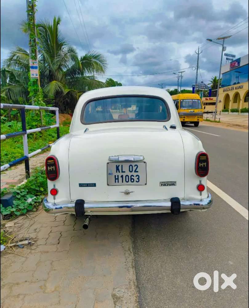 Ambassador Classic 1999 Diesel Car