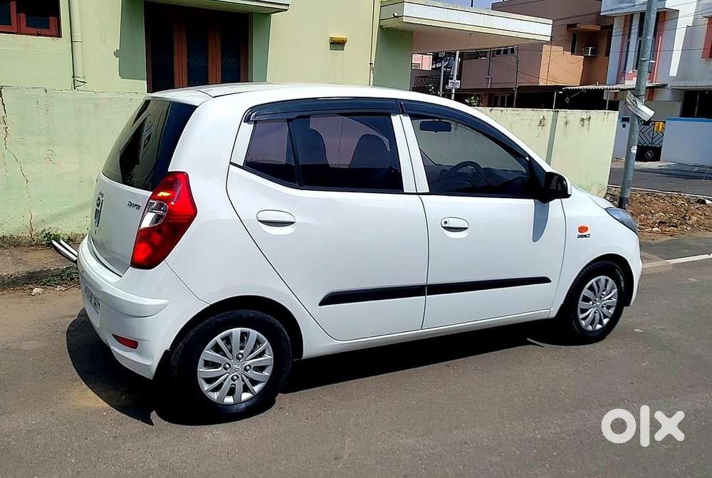Hyundai I10 Sportz, 2016, Petrol