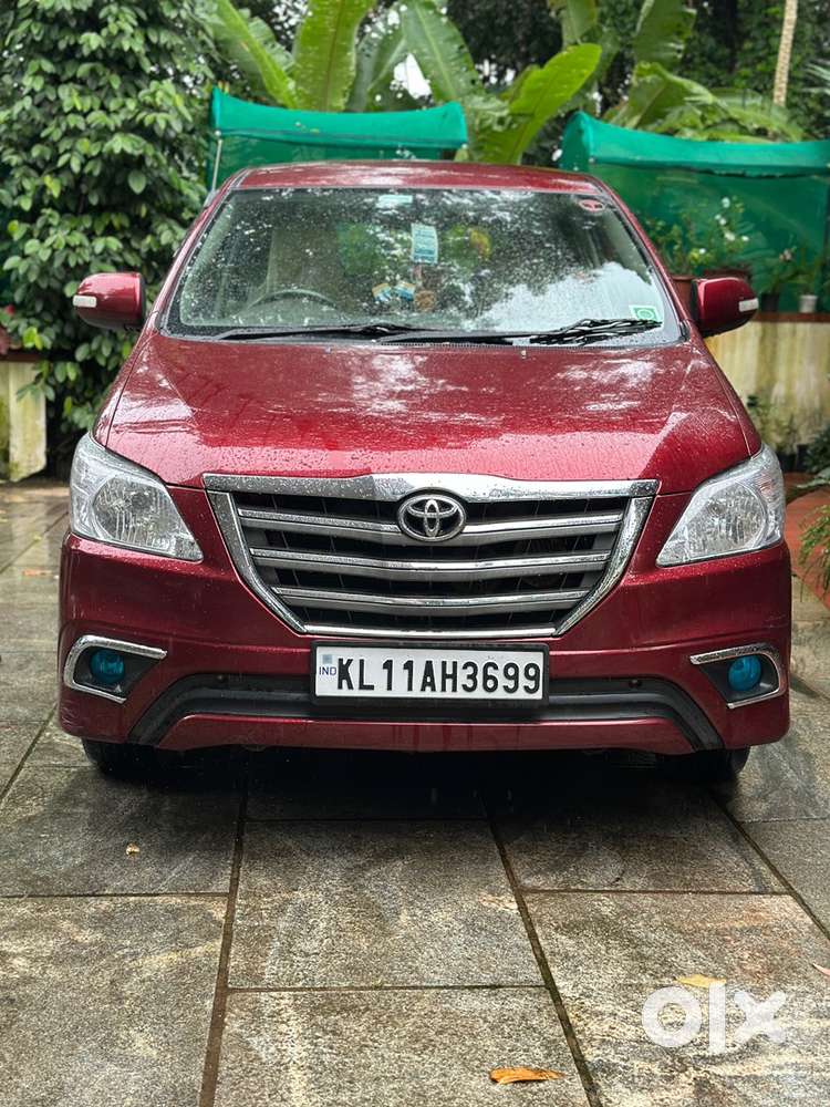 Toyota Innova Diesel 2011 Year