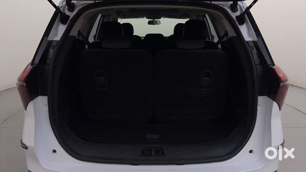 Mahindra Xuv700 2.2 Ax 5 Diesel Mt 7 Str, 2024, Diesel
