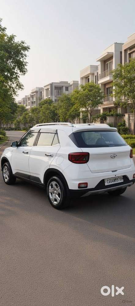 Hyundai Venue E 1.2 Petrol, 2021, Petrol