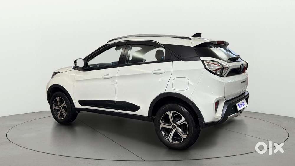 Tata Nexon 1.2 Revotron Xz Plus, 2022, Petrol