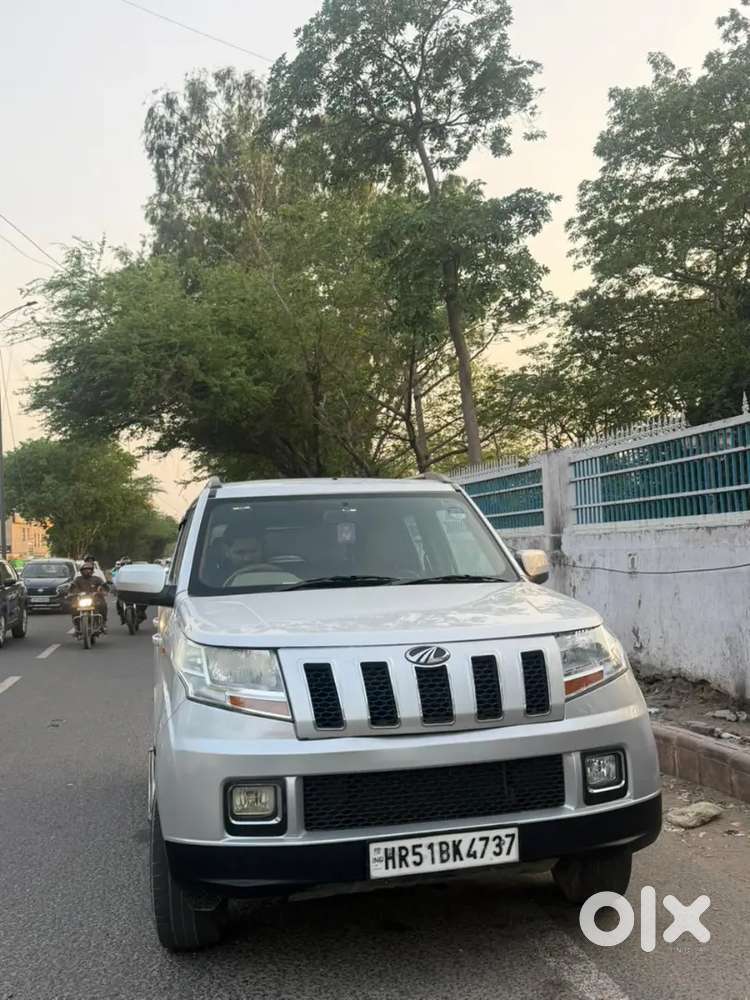 Mahindra Tuv 300 2016 Diesel Automatic