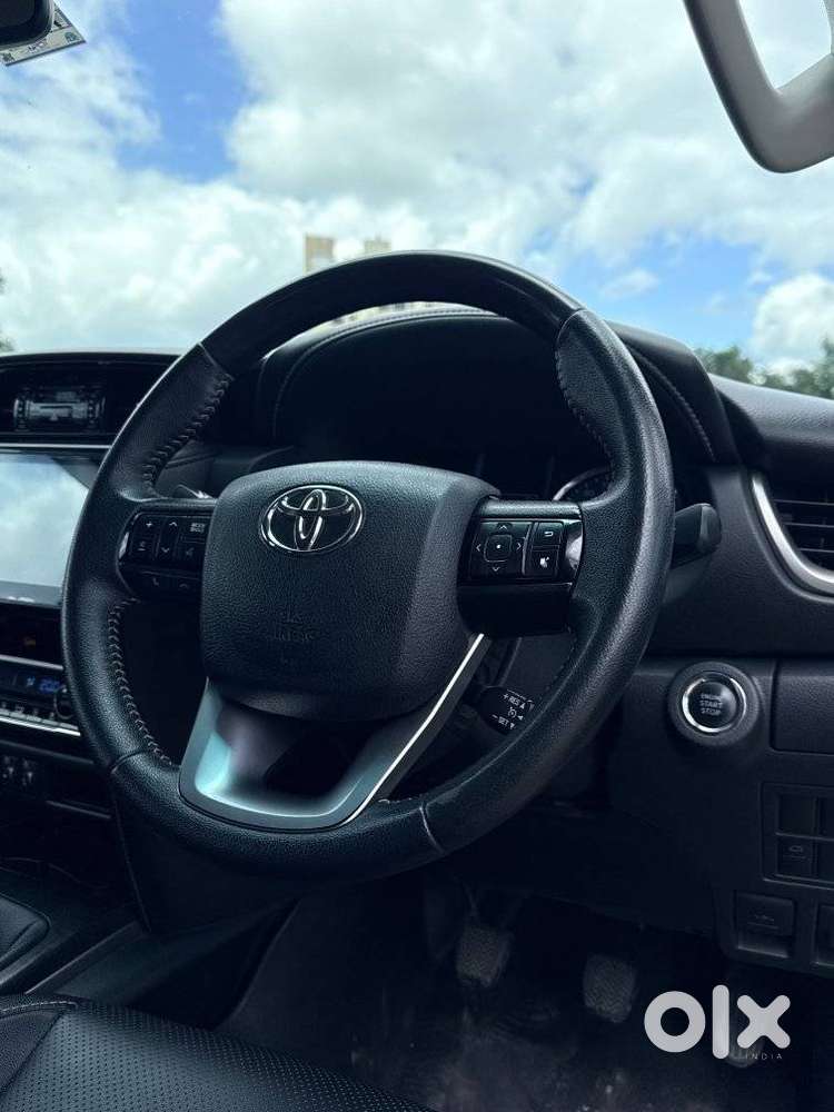 Toyota Fortuner [2021-ongoing] 2.8 2wd Diesel Mt, 2021, Diesel