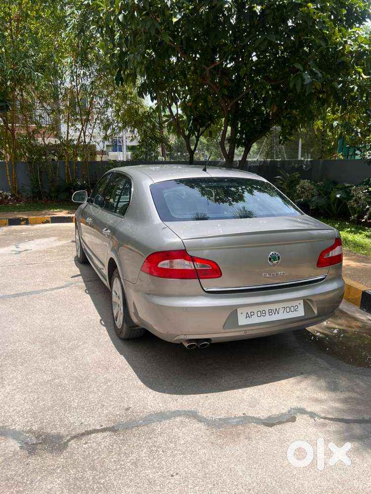 Skoda Superb Elegance 2010