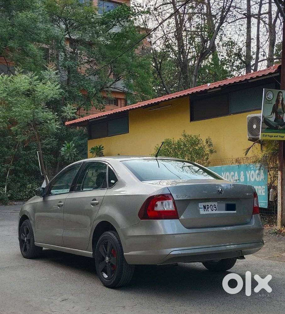 Skoda Rapid 2013-2016 1.5 Tdi At Ambition With Alloy Wheel, 2017, Di..