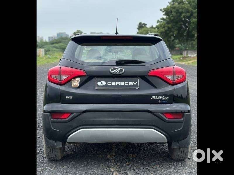 Mahindra Xuv300 W8 Option Diesel, 2022, Diesel