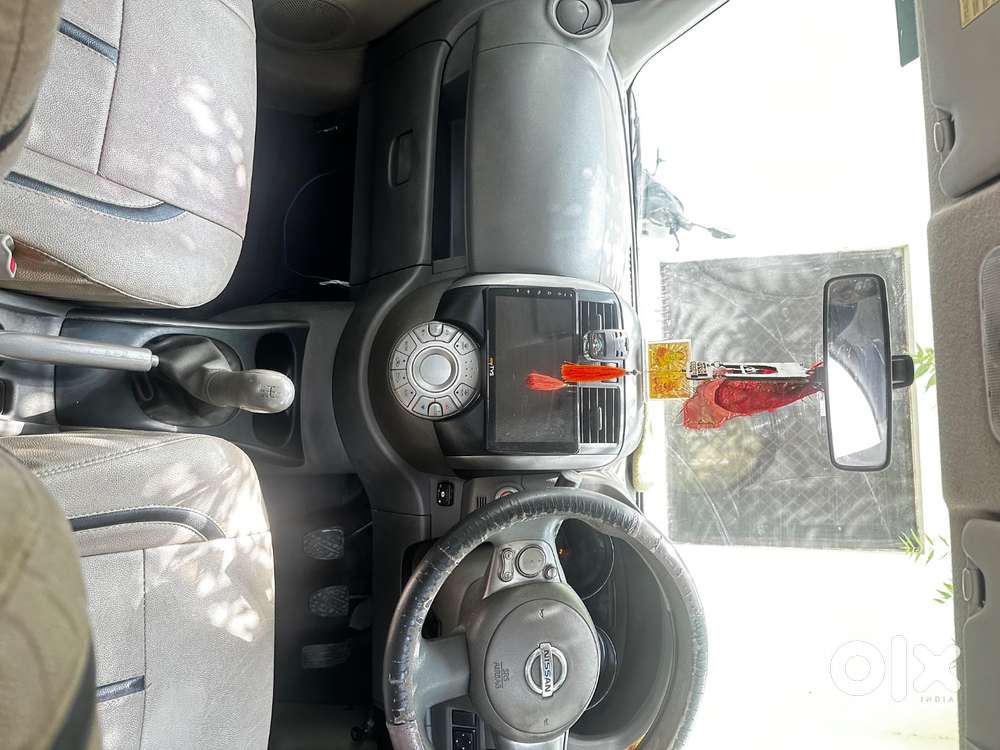 Nissan Sunny 2011 Petrol 130000 Km Driven