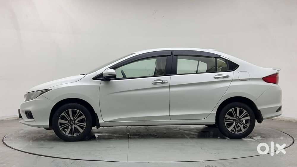 Honda City 1.5 V 4th Gen I-vtec Mt, 2022, Petrol